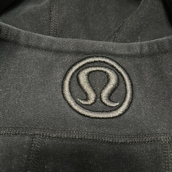 Lululemon Scuba Hoodie Soft French Terry/Ribbed Side Panels, size 6 - Picture 8 of 9